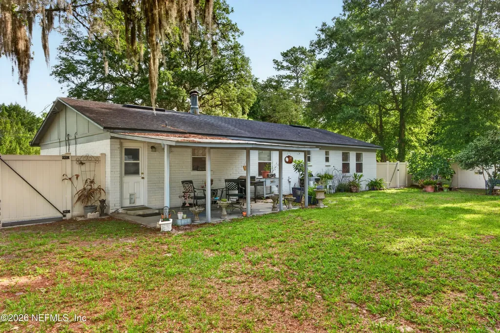 580 Arthur Moore Drive Green Cove Springs FL 32043