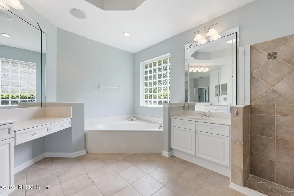 1252 N Burgandy Trail Jacksonville FL 32259
