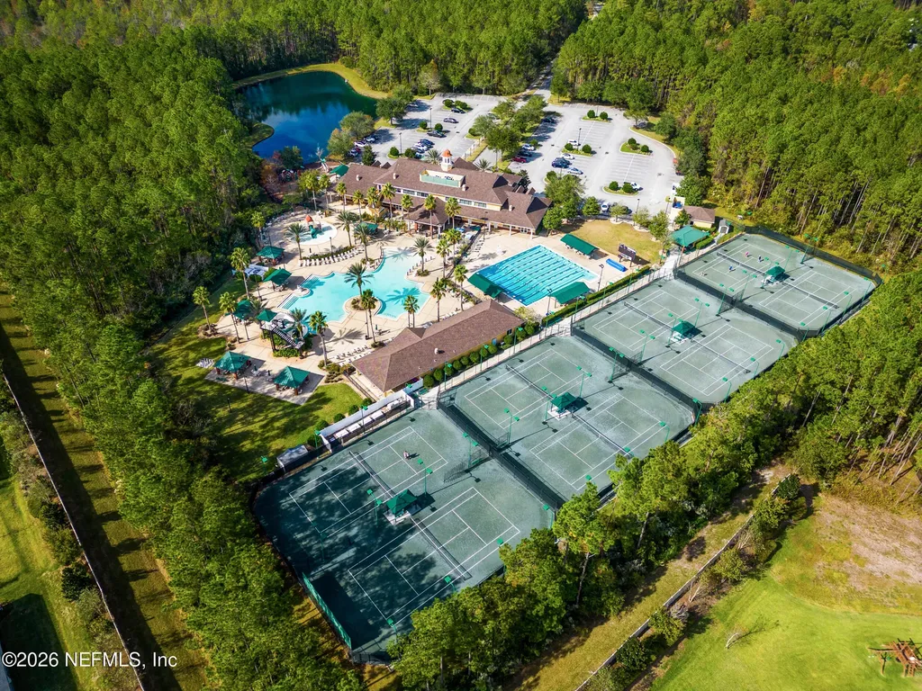 1252 N Burgandy Trail Jacksonville FL 32259