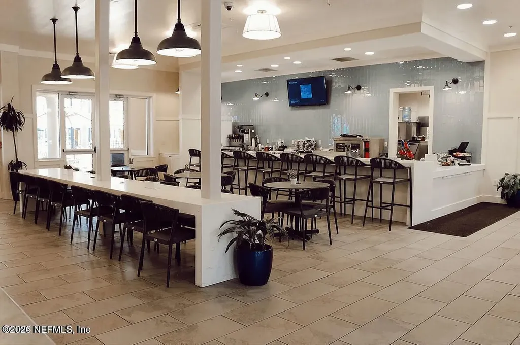 1252 N Burgandy Trail Jacksonville FL 32259