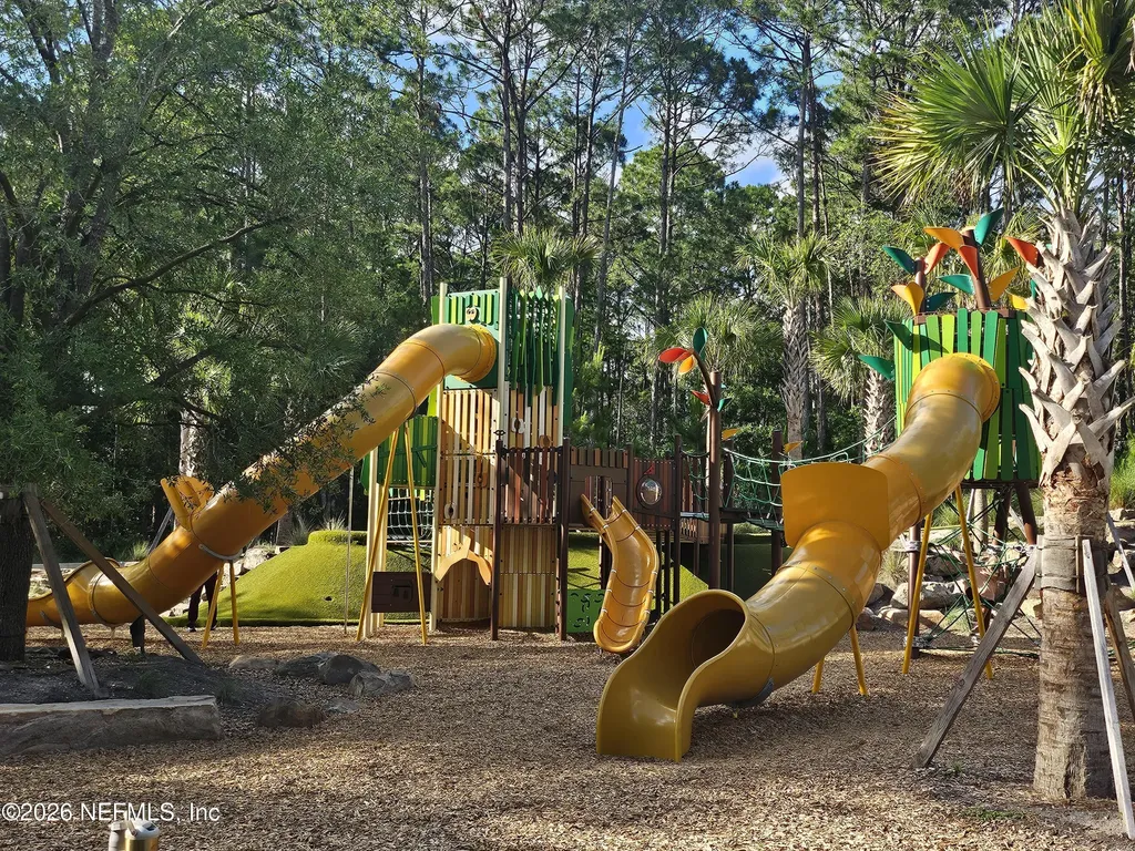 1252 N Burgandy Trail Jacksonville FL 32259