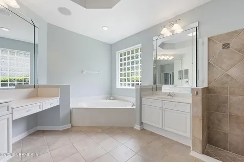 1252 N Burgandy Trail Jacksonville FL 32259