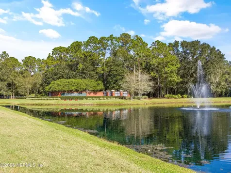 1252 N Burgandy Trail Jacksonville FL 32259