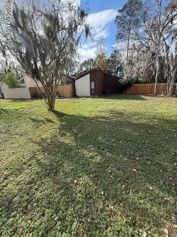 10711 Whispering Woods Place Jacksonville FL 32246