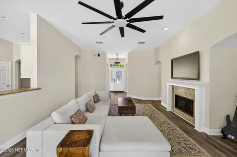 1925 Barham Court St. Johns FL 32259