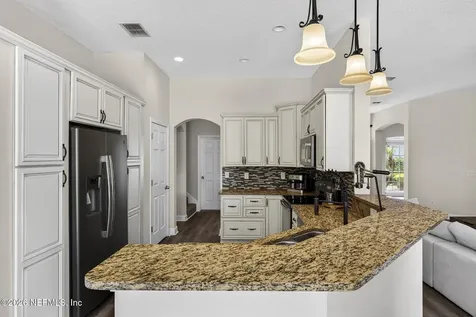 1925 Barham Court St. Johns FL 32259