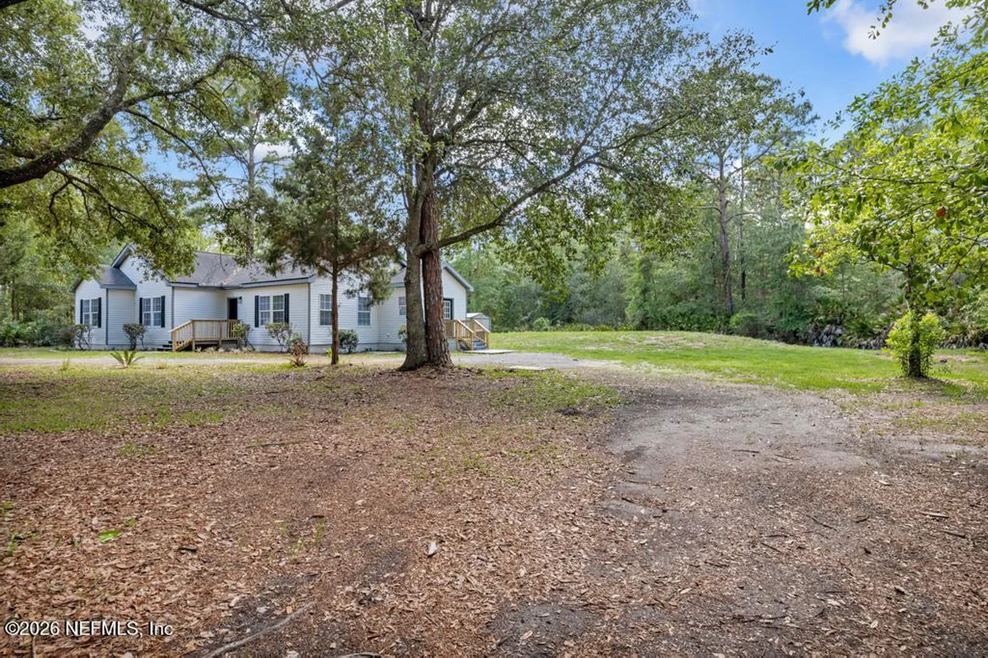 19 N Cocoa Avenue Middleburg FL 32068