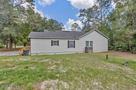 19 N Cocoa Avenue Middleburg FL 32068