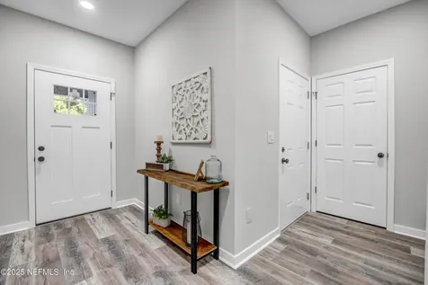 85 Delmonte Street Baldwin FL 32234
