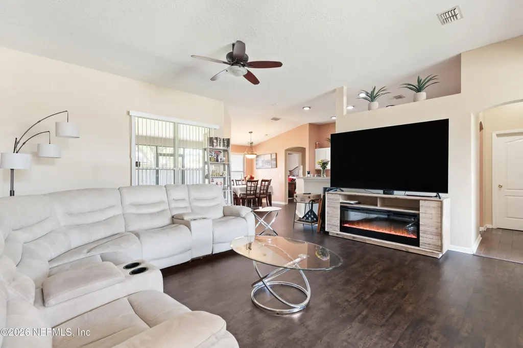 6943 Catfish Lake Drive Jacksonville FL 32222