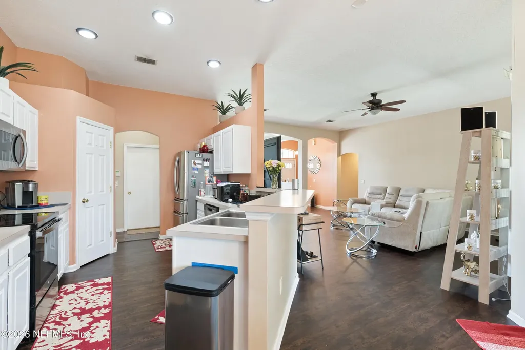 6943 Catfish Lake Drive Jacksonville FL 32222