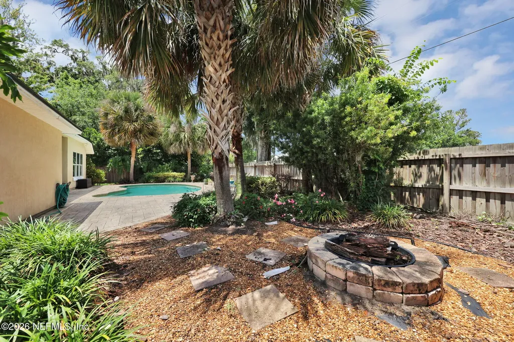 1862 Sentry Oak Court Fleming Island FL 32003