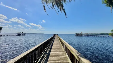 1862 Sentry Oak Court Fleming Island FL 32003