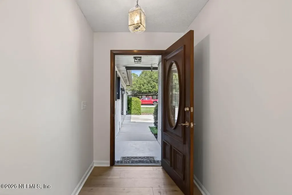 9761 Sharing Cross Drive Jacksonville FL 32257