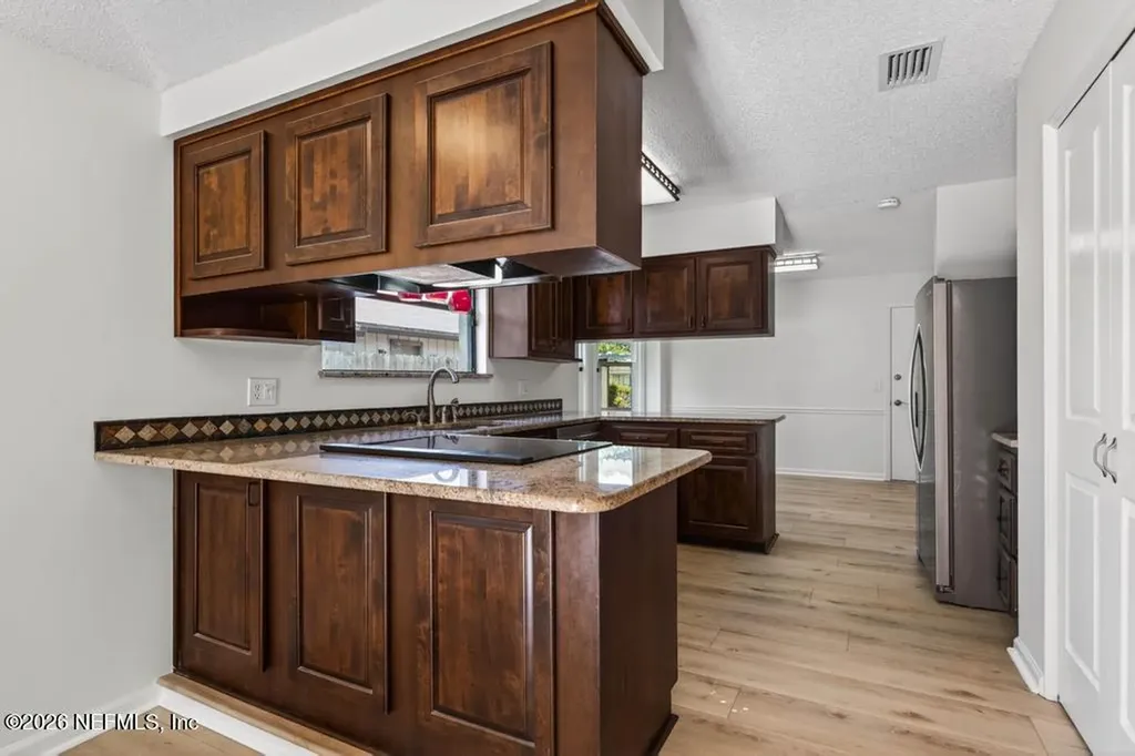 9761 Sharing Cross Drive Jacksonville FL 32257