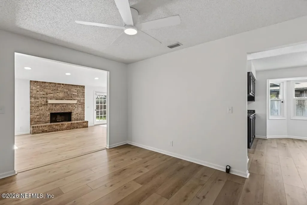 9761 Sharing Cross Drive Jacksonville FL 32257