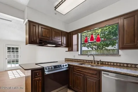9761 Sharing Cross Drive Jacksonville FL 32257