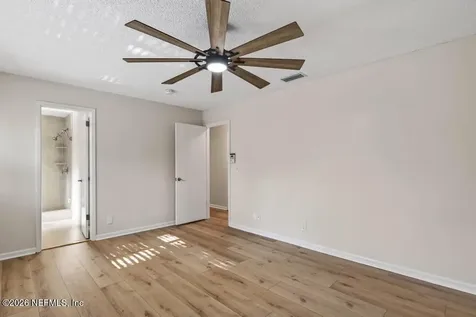 9761 Sharing Cross Drive Jacksonville FL 32257