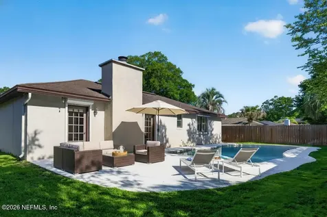 9761 Sharing Cross Drive Jacksonville FL 32257