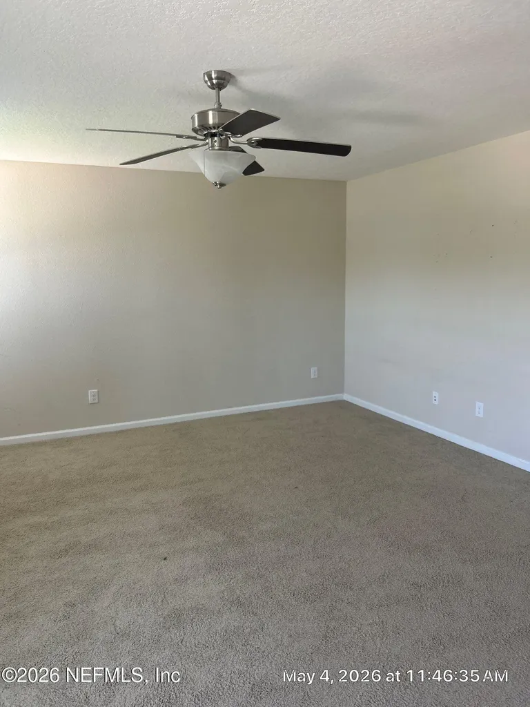 9711 Skydive Court Jacksonville FL 32221