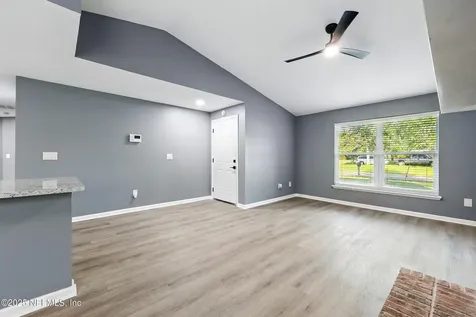 1662 Sandy Hollow Loop Middleburg FL 32068