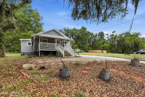 1210 S 12th Street Palatka FL 32177