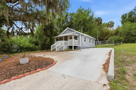 1210 S 12th Street Palatka FL 32177