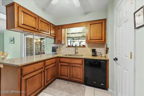 11534 N Ride Circle E Jacksonville FL 32223