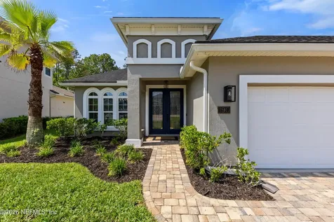 190 Red Cedar Drive St. Johns FL 32259