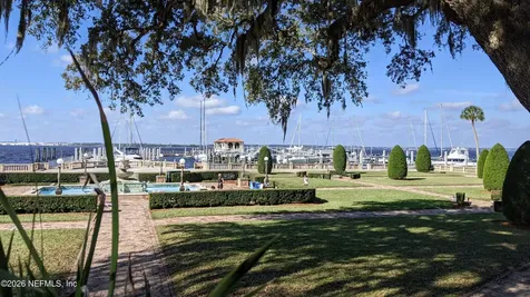 6717 Linford Lane Jacksonville FL 32217