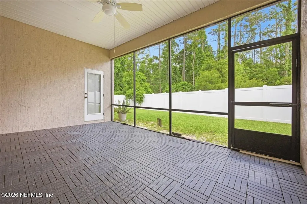 10642 Roundwood Glen Court Jacksonville FL 32256