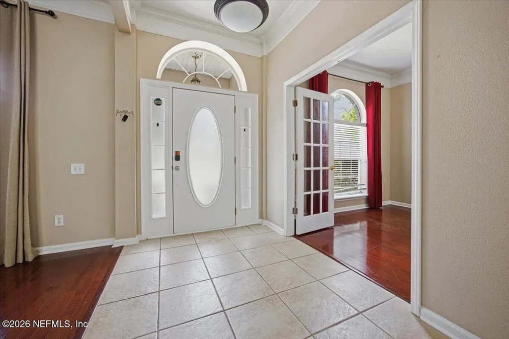 10642 Roundwood Glen Court Jacksonville FL 32256