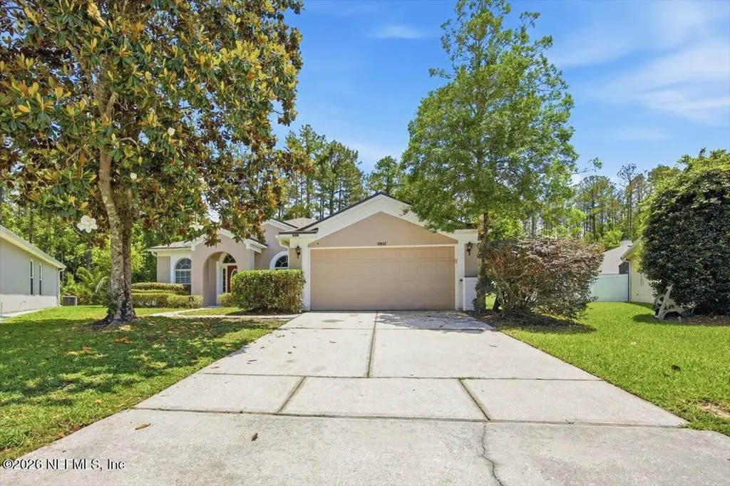 10642 Roundwood Glen Court Jacksonville FL 32256
