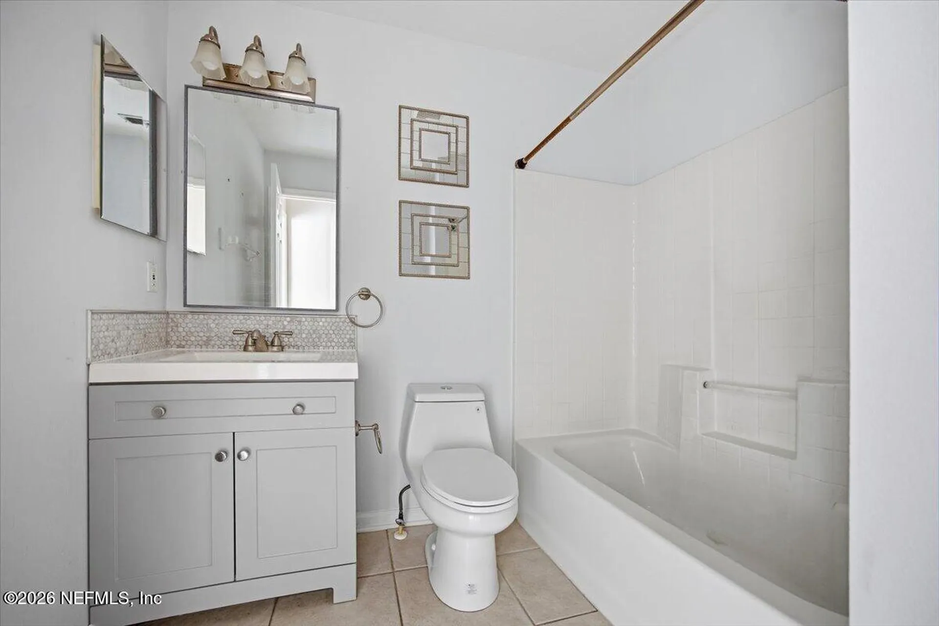 10642 Roundwood Glen Court Jacksonville FL 32256