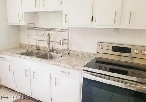 1888 Lake Disston Drive Bunnell FL 32110