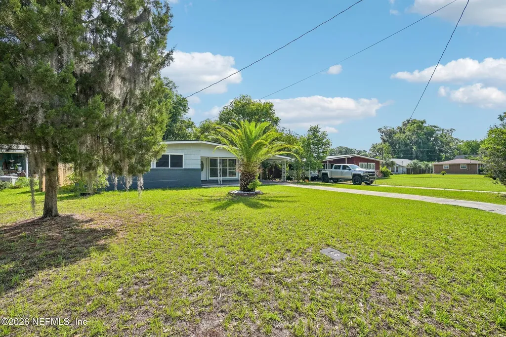 802 N Cypress Street Green Cove Springs FL 32043