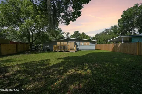 802 N Cypress Street Green Cove Springs FL 32043