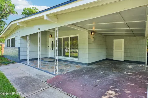 802 N Cypress Street Green Cove Springs FL 32043