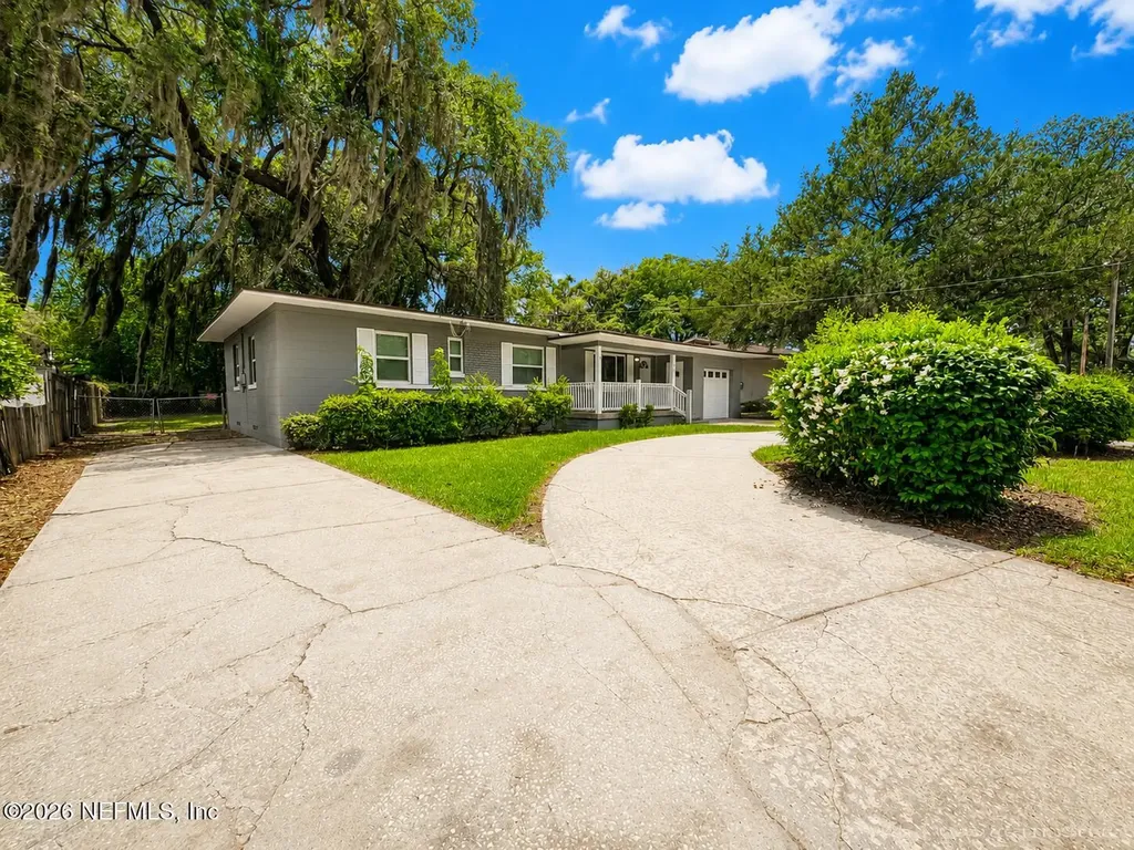 5774 Cedar Oaks Drive Jacksonville FL 32210