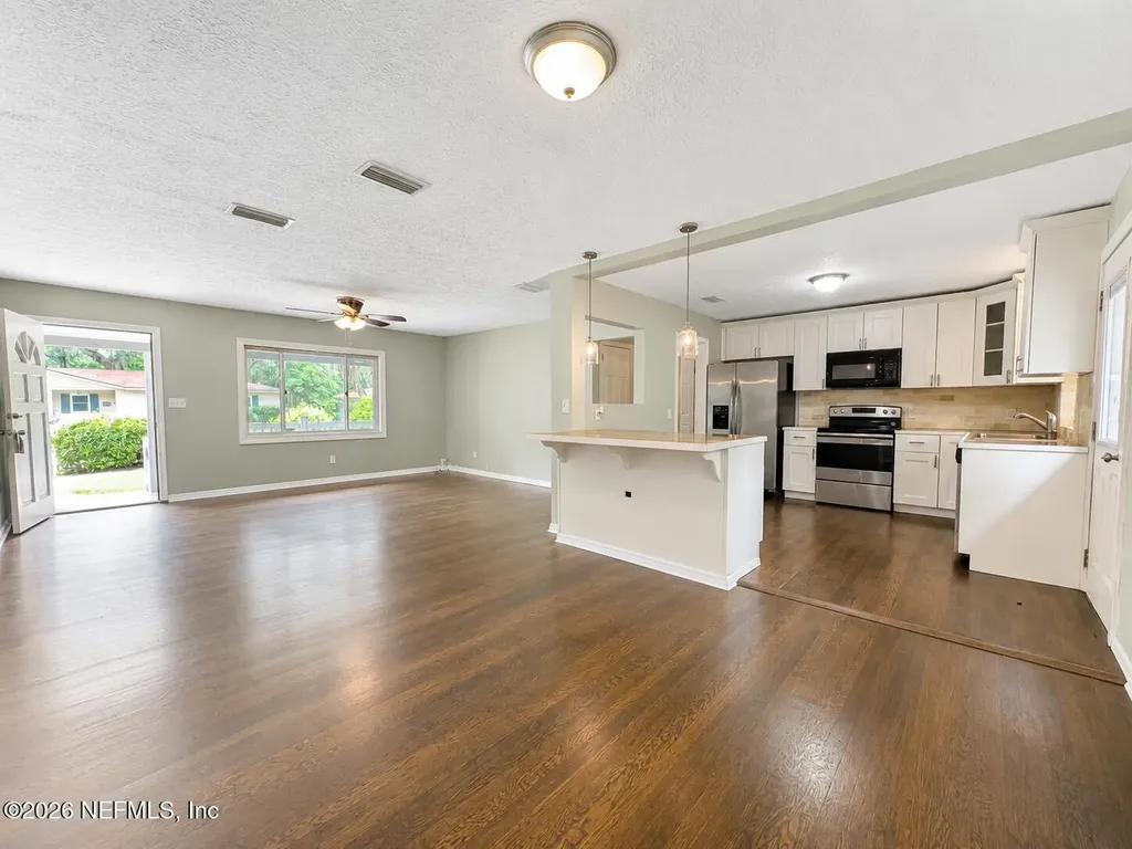 5774 Cedar Oaks Drive Jacksonville FL 32210