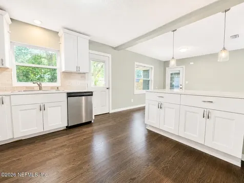 5774 Cedar Oaks Drive Jacksonville FL 32210