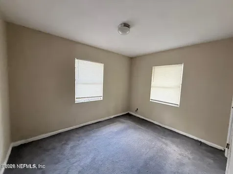 7007 Lucky Drive E Jacksonville FL 32208