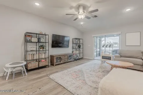 13849 Harlowton Avenue Jacksonville FL 32256