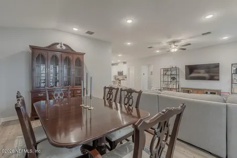 13849 Harlowton Avenue Jacksonville FL 32256