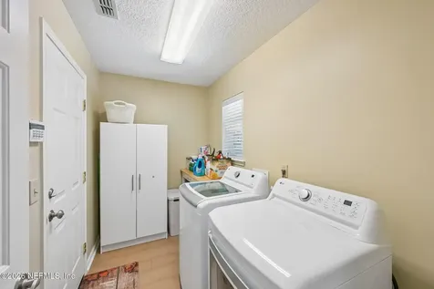 2011 Bartram Road Jacksonville FL 32207