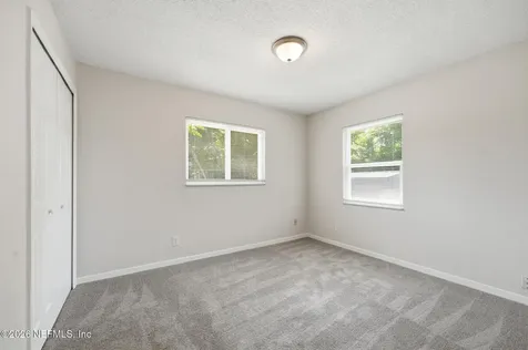 6060 Shakespeare Drive Jacksonville FL 32244
