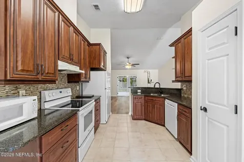 1875 Blue Ridge Drive Jacksonville FL 32246