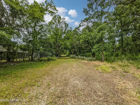 408 Chaffee Road N Jacksonville FL 32220