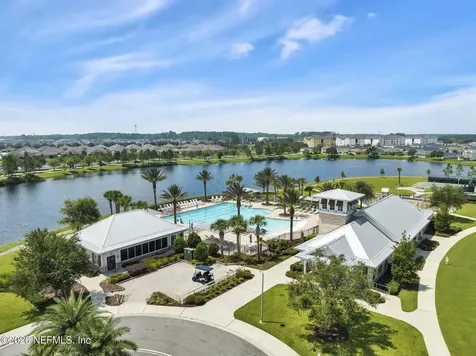 379 Blind Oak Circle St. Johns FL 32095