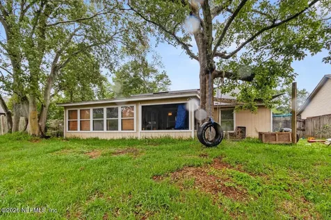 414 Shamrock S Jacksonville FL 32218